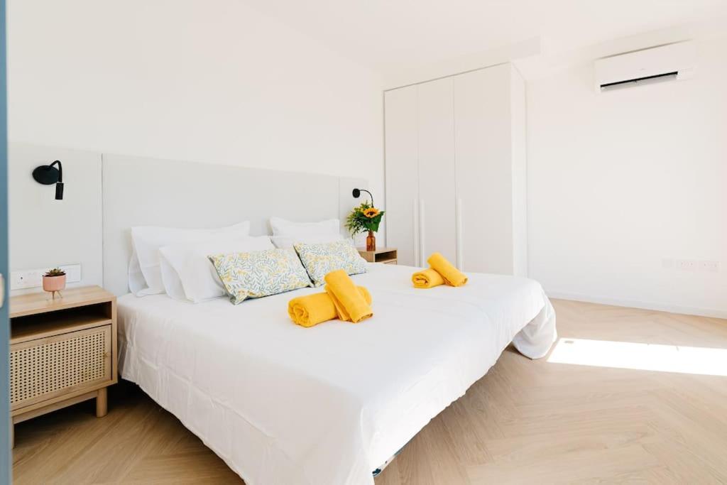 Mainstreet Designer 12 With Shared Rooftop Pool And Bbq Apartment *