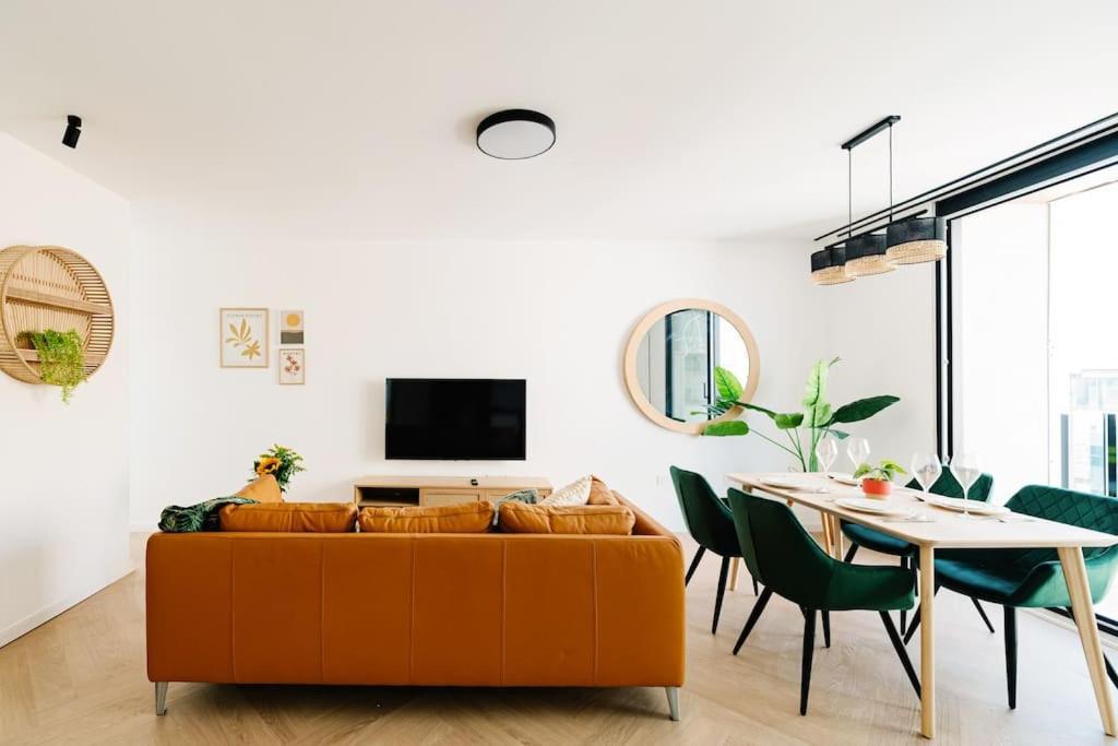 Mainstreet Designer 12 With Shared Rooftop Pool And Bbq Sliema